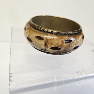 Vintage Carved Cow Bone and Brass Bangle Bracelet
